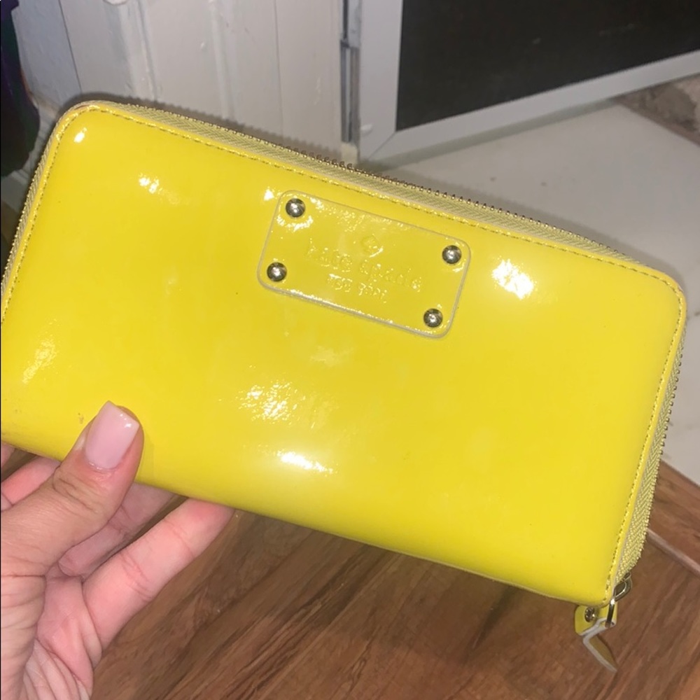 Kate Spade Wallet!